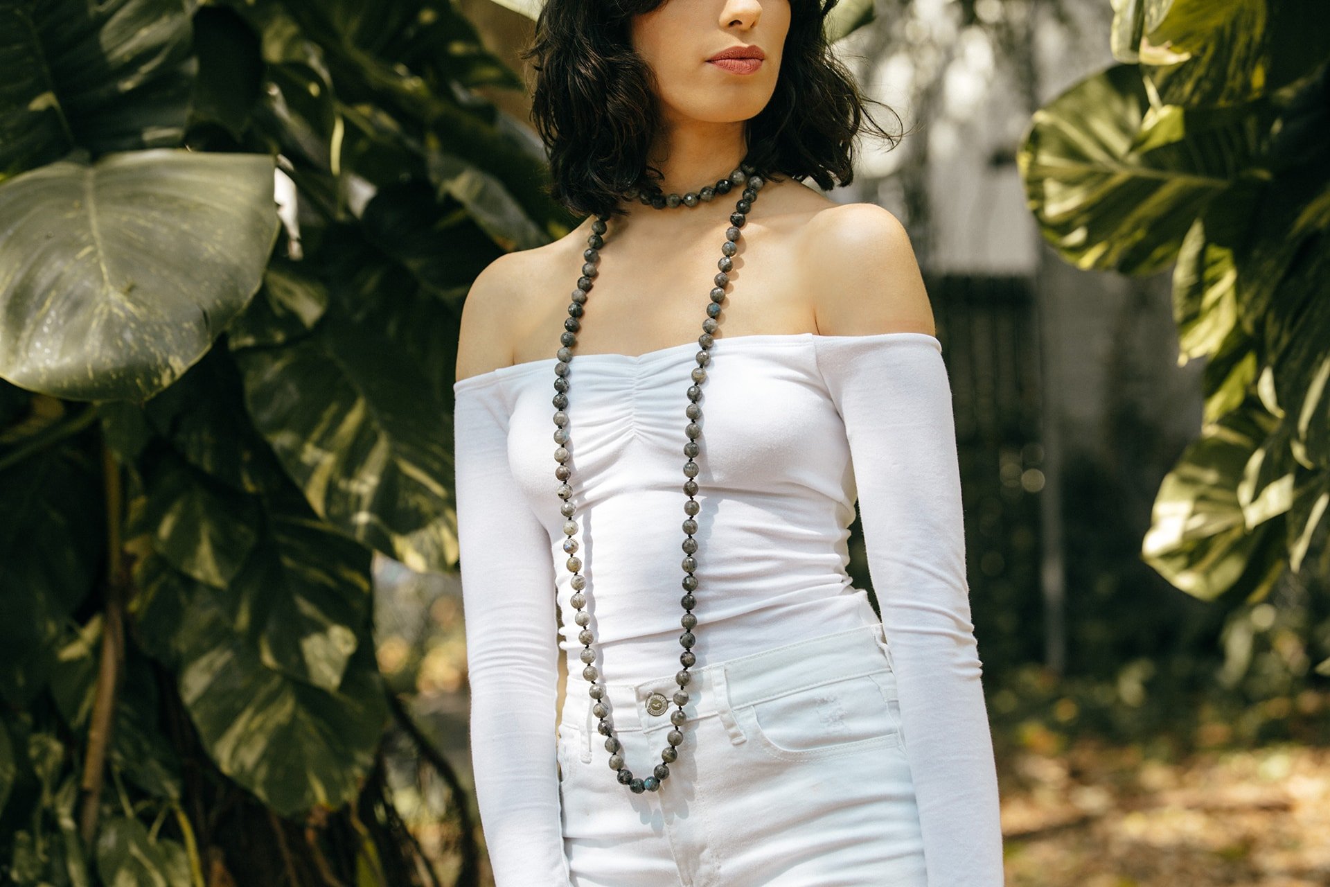 Silver Rose Labradorite Strand - Image 4